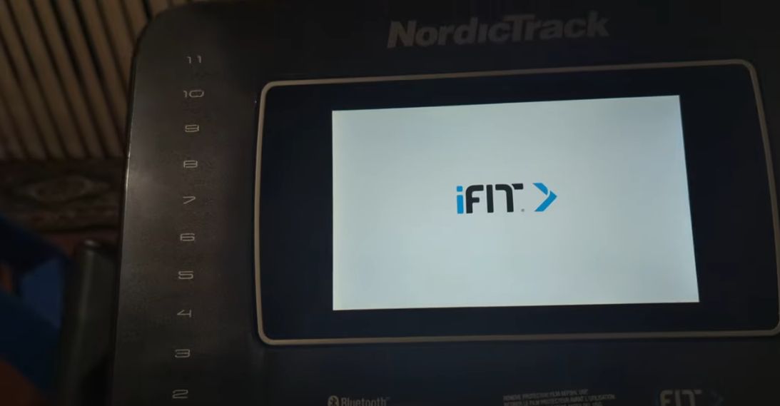 nordictrack treadmill stuck on ifit screen